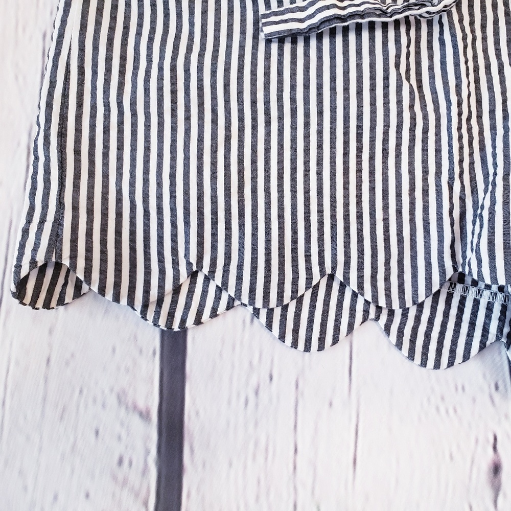 H&M Scalloped Shorts - Picture 4 of 7